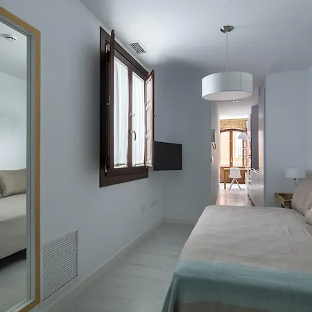 Shine Alcaiceria Ξενοδοχείο με διαμερίσματα 4*