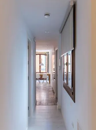 Shine Alcaiceria Апарт-отель 4*